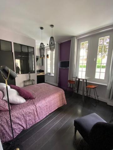 Krisko Parking Prive Et Clos Armentières 外观 照片